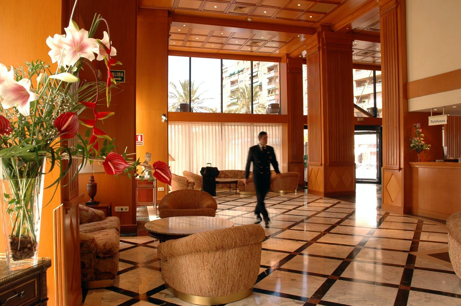 فندق فالنسيافي  يوروستارز ري دون خايمي المظهر الداخلي الصورة