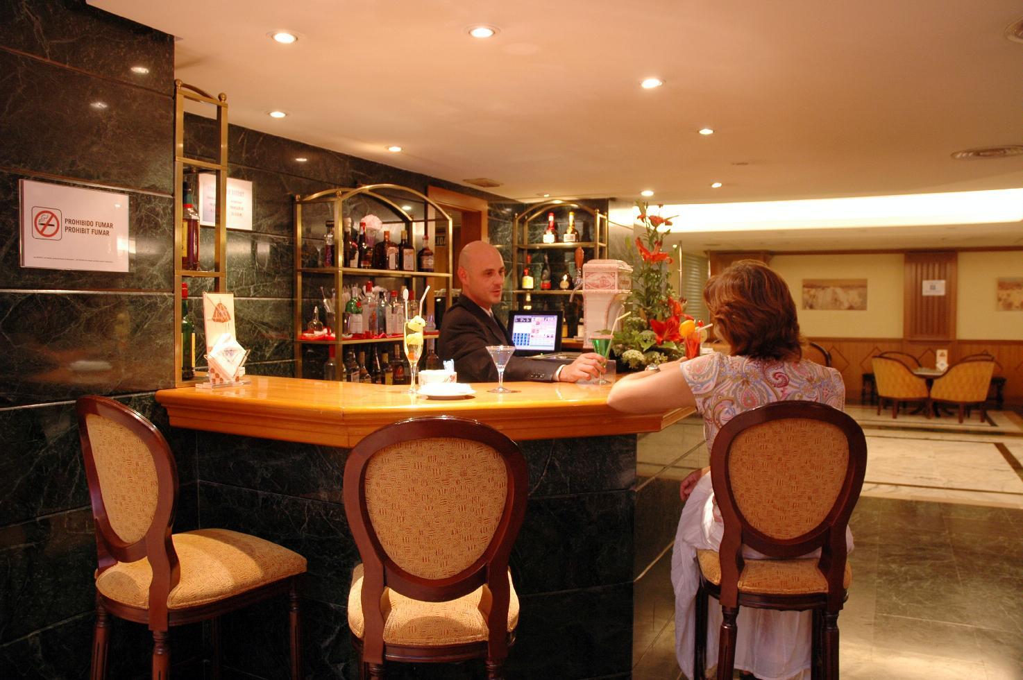 فندق فالنسيافي  يوروستارز ري دون خايمي المظهر الخارجي الصورة